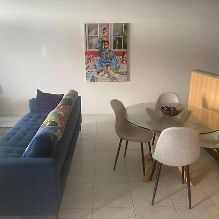 טאונסביל Two Bedroom Apartment High Point Of Any Stay In The City מראה חיצוני תמונה
